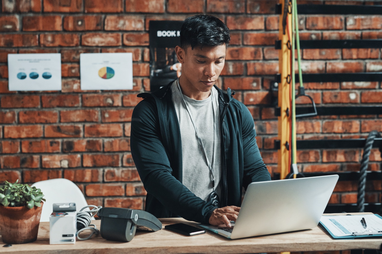 EZF Blog: 8 Gym Management Tips (1280x853) EZF Blog: 8 Gym Management Tips (1280x853)